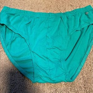 American Active men’s low rise brief XXL RUNS SMALL